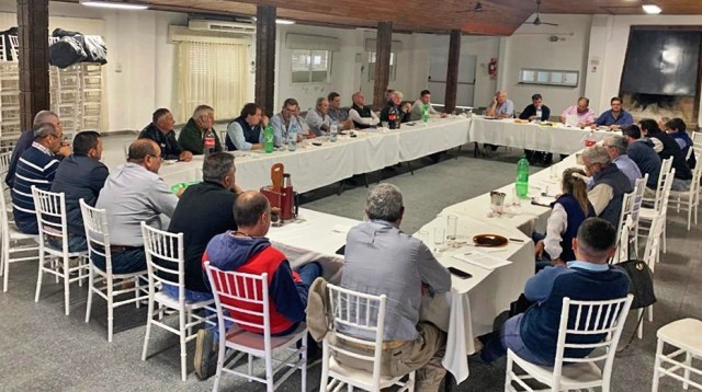 Farer expresó su respaldo a Jorge Chemes para que continúe al frente de CRA