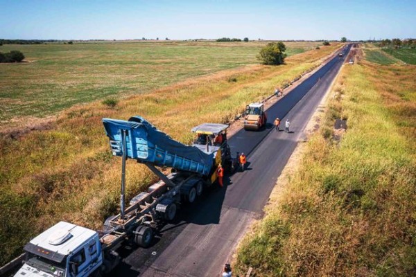 Continúan los trabajos de rehabilitación de la ruta provincial 32
