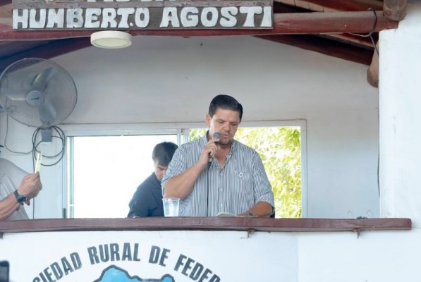 Farer pidió un cambio radical en Vialidad y lamentó no tener un banco provincial