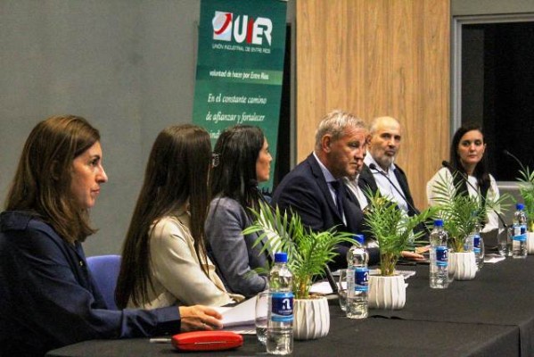 La UIER advirtió por impuestos, energía, infraestructura y litigiosidad laboral