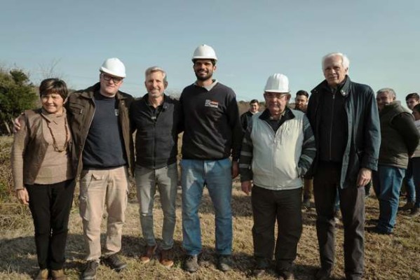 Avanza una obra de electrificación en Gualeguay que abre oportunidades para el desarrollo rural