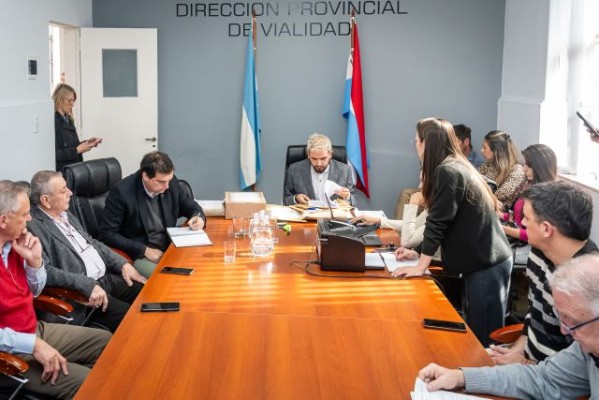 Construirán calzadas sumergibles en el departamento Nogoyá con fondos del Inmobiliario Rural