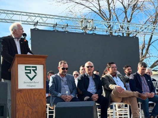 Bernaudo ratificó en Villaguay la vocación de diálogo de Frigerio y no le esquivó a la ruta 20