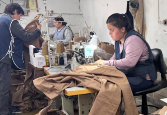 Emprenden en pequeños pueblos, se capacitaron y fueron destacados